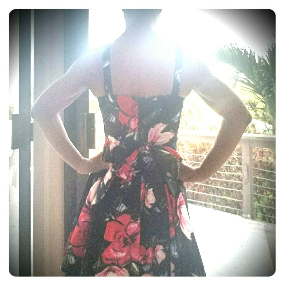 SOLD Beautiful Vintage Style Dark Floral Dress